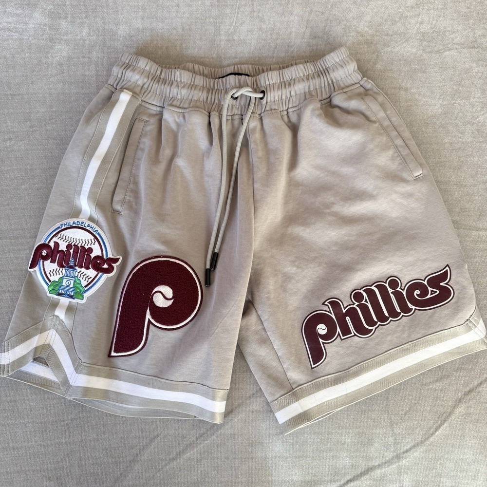 Philadelphia Phillies Shorts Mens Large Pro Standard Beige MLB Patch Logo
